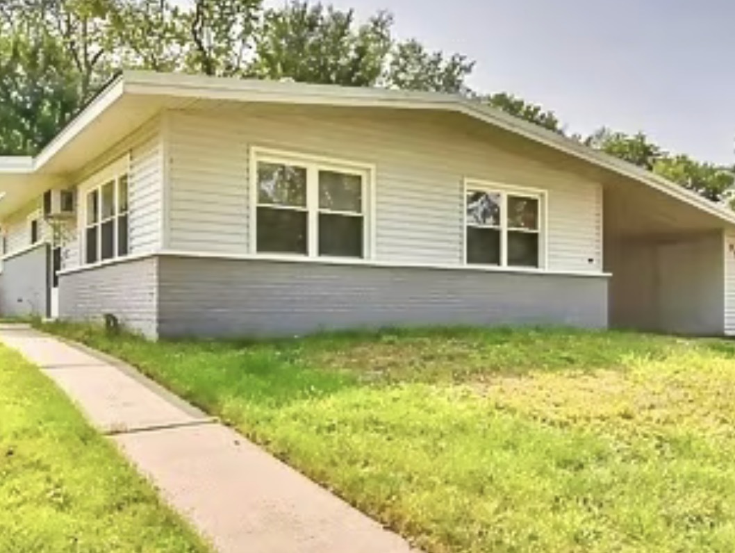 235 Tampa Street Park Forest IL 60466