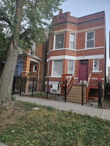 3327 West Evergreen Avenue Chicago IL 60651