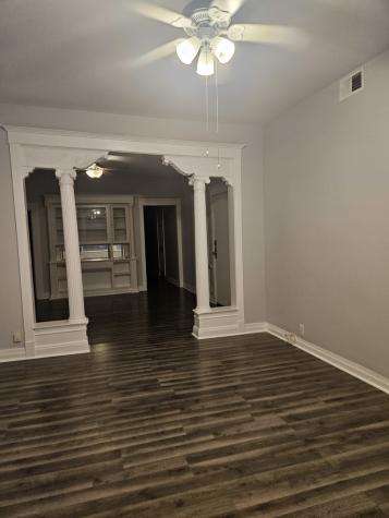 3327 West Evergreen Avenue Chicago IL 60651