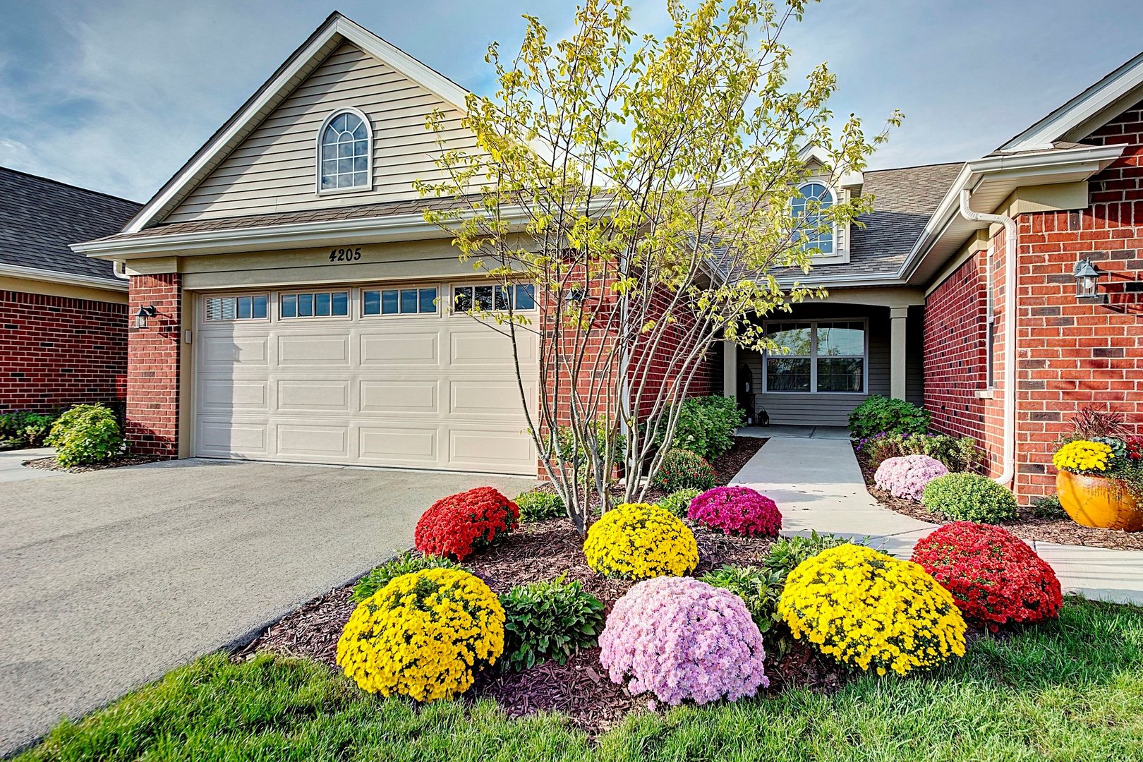 4227 Pond Willow Road Naperville IL 60564