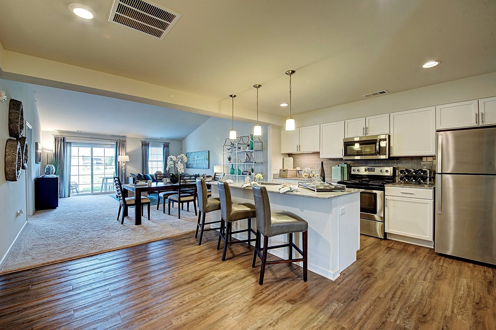 4227 Pond Willow Road Naperville IL 60564