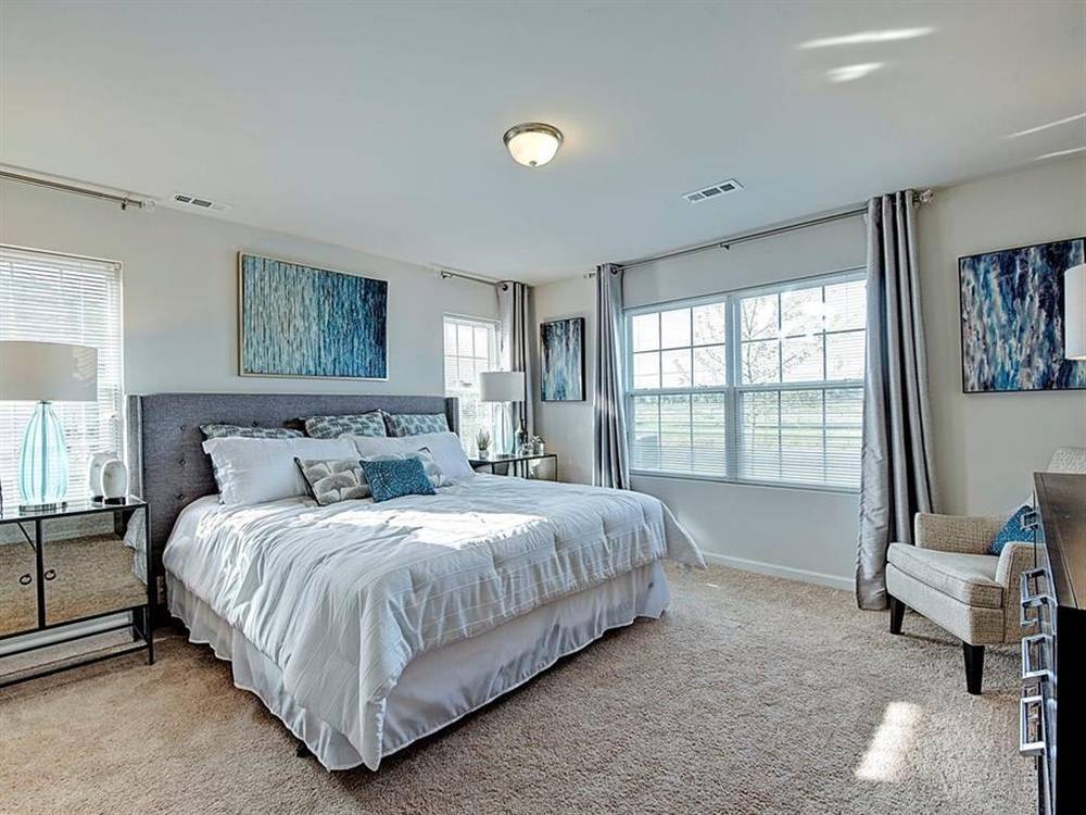 4227 Pond Willow Road Naperville IL 60564