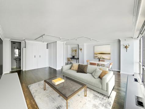 900 North Lake Shore Drive Chicago IL 60611