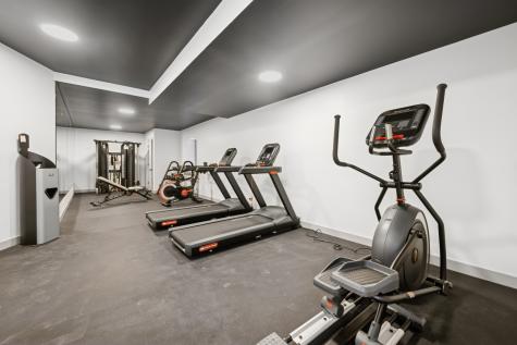1341 West Estes Avenue Chicago IL 60626