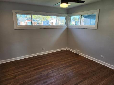 16 North Kenilworth Avenue Mount Prospect IL 60056