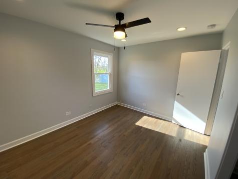 16 North Kenilworth Avenue Mount Prospect IL 60056