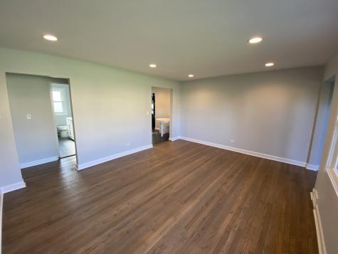 16 North Kenilworth Avenue Mount Prospect IL 60056
