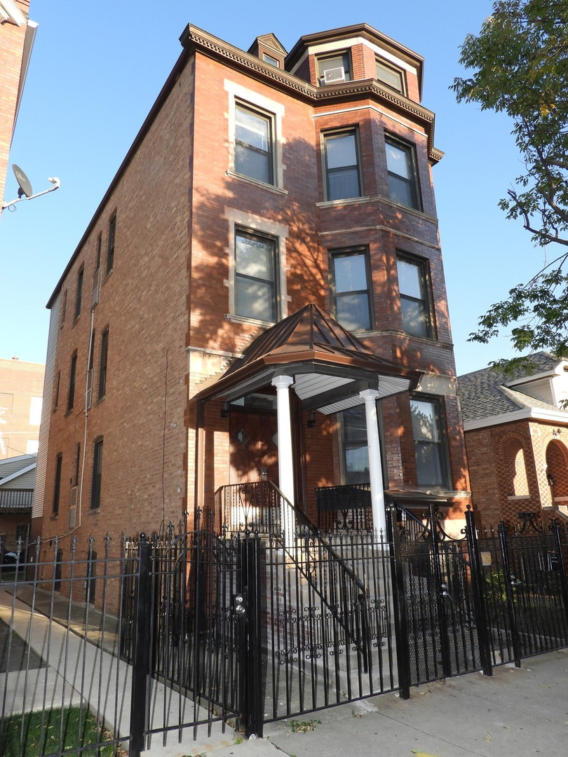2519 South Millard Avenue Chicago IL 60623