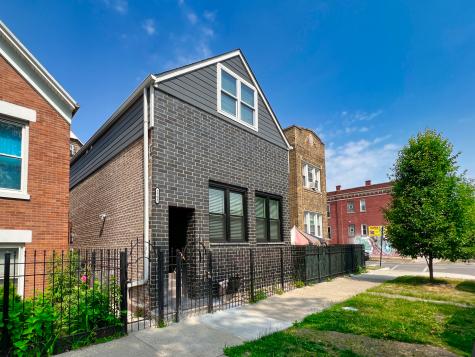 2702 South Homan Avenue Chicago IL 60623