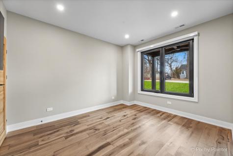 148 Oak Street Lake Zurich IL 60047