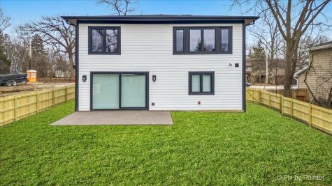 148 Oak Street Lake Zurich IL 60047