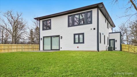 148 Oak Street Lake Zurich IL 60047