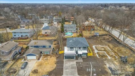 148 Oak Street Lake Zurich IL 60047