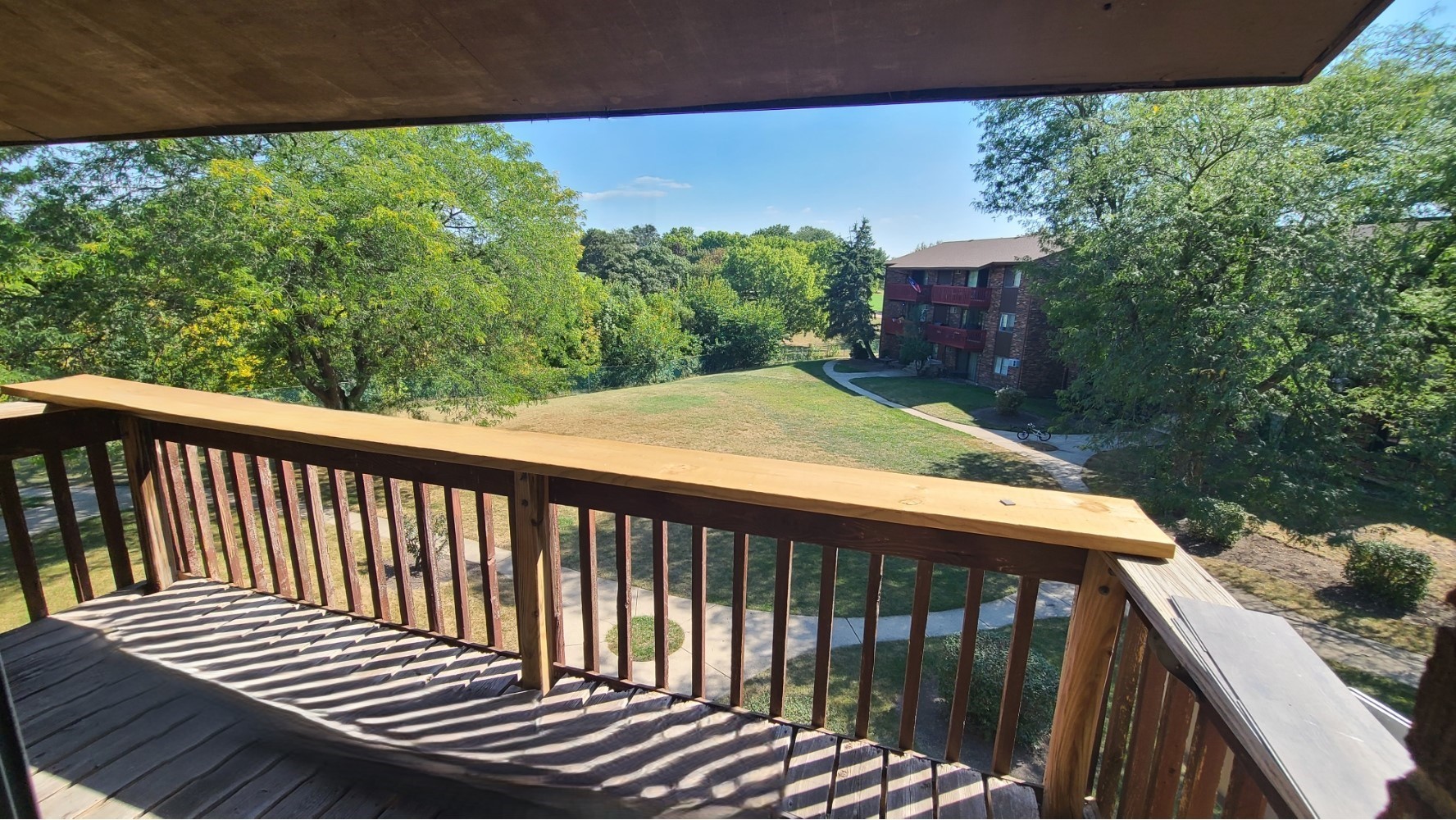 7713 Woodward Avenue Woodridge IL 60517