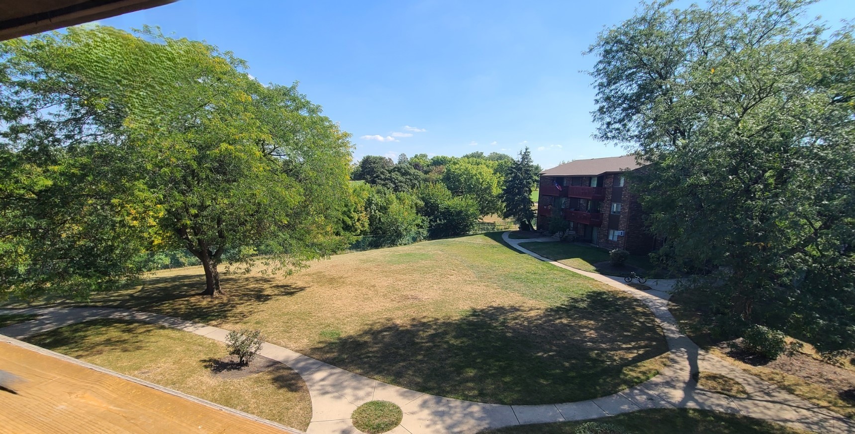 7713 Woodward Avenue Woodridge IL 60517