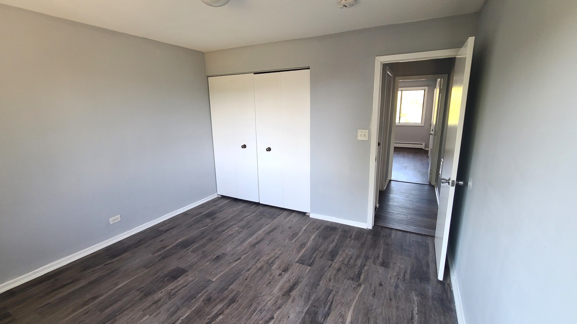 7713 Woodward Avenue Woodridge IL 60517