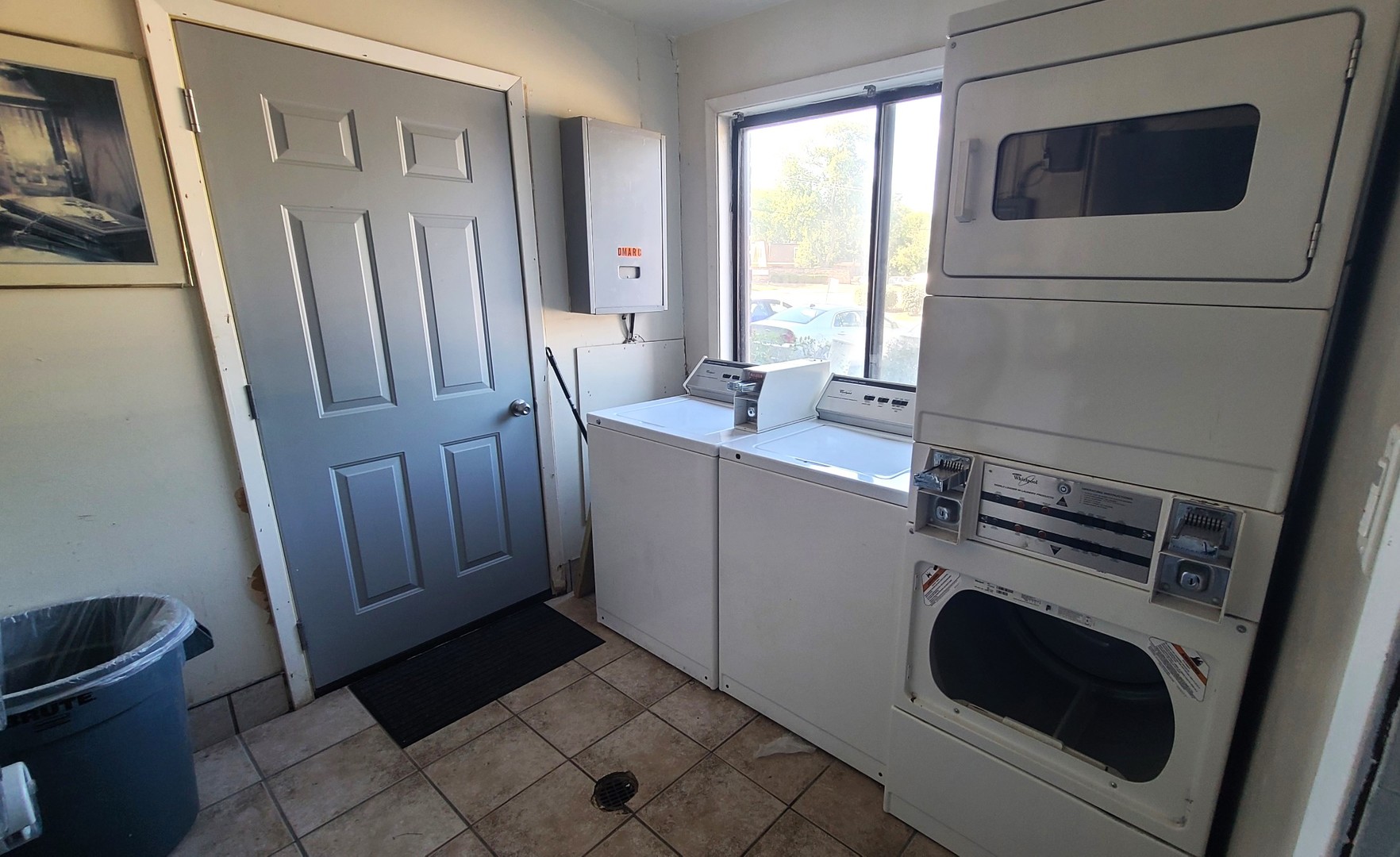 7713 Woodward Avenue Woodridge IL 60517