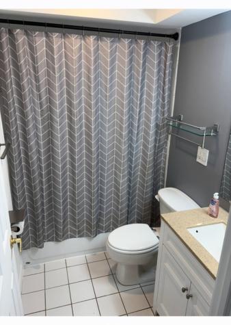 1840 West Hatherleigh Court Mount Prospect IL 60056
