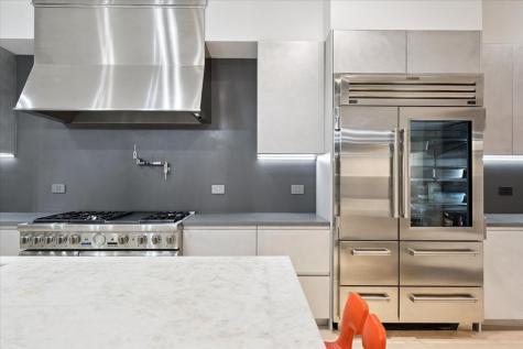1318 North Astor Street Chicago IL 60610
