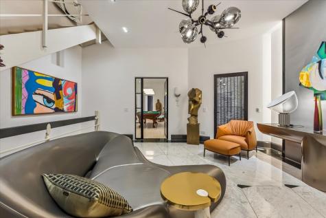 1318 North Astor Street Chicago IL 60610