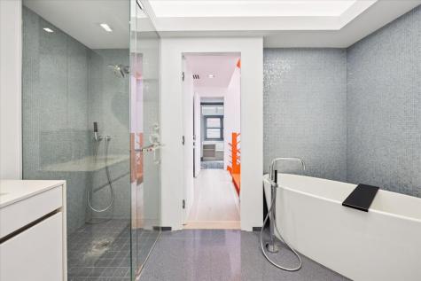 1318 North Astor Street Chicago IL 60610