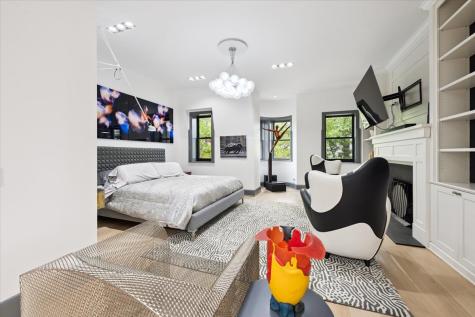 1318 North Astor Street Chicago IL 60610