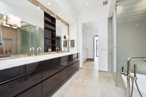1318 North Astor Street Chicago IL 60610