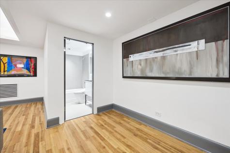1318 North Astor Street Chicago IL 60610