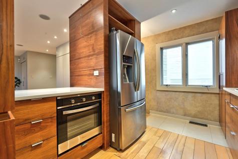 419 West Briar Place Chicago IL 60657