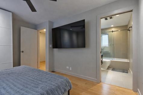 419 West Briar Place Chicago IL 60657