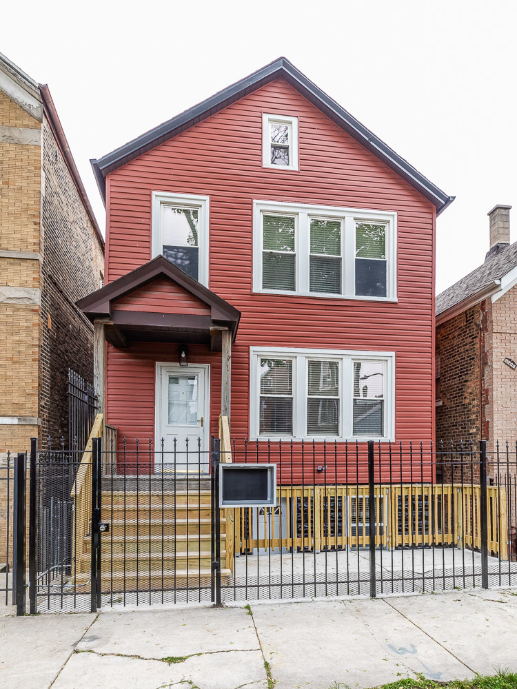 2237 South Sacramento Avenue Chicago IL 60623