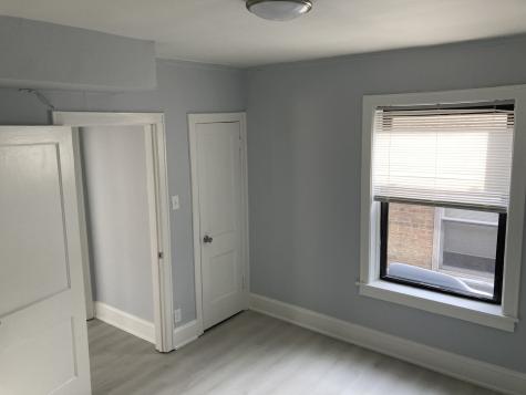 7325 North Honore Street Chicago IL 60626