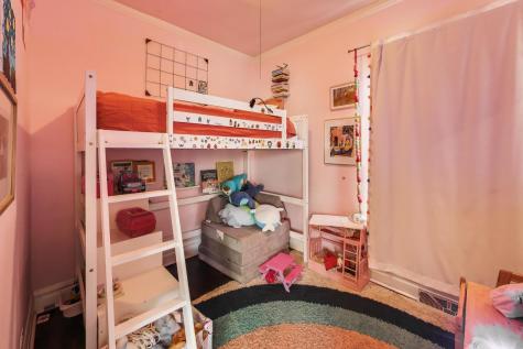 4911 West Grace Street Chicago IL 60641
