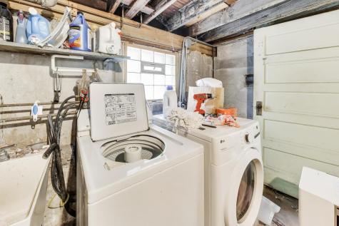 4911 West Grace Street Chicago IL 60641