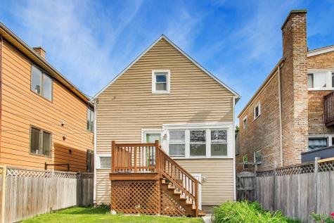 4911 West Grace Street Chicago IL 60641