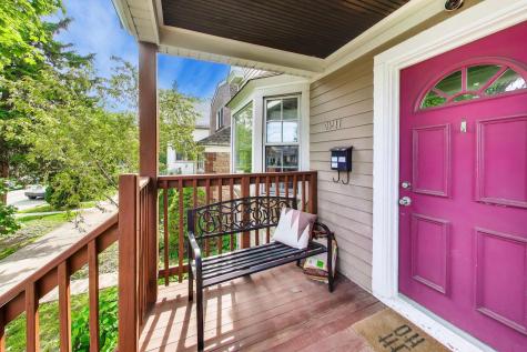 4911 West Grace Street Chicago IL 60641