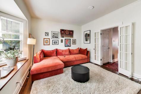 4911 West Grace Street Chicago IL 60641