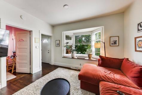 4911 West Grace Street Chicago IL 60641