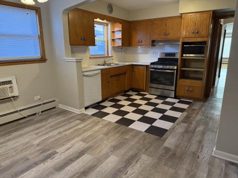 5736 West Gunnison Street Chicago IL 60630
