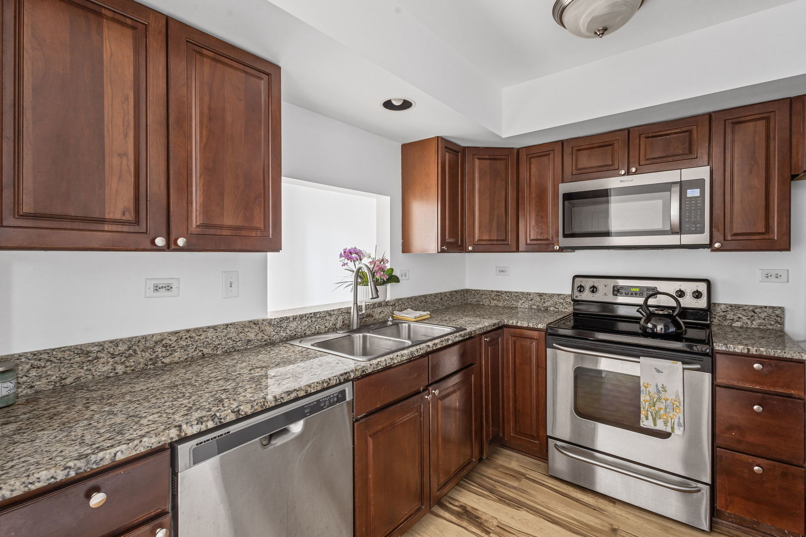11 Foxcroft Road Naperville IL 60565