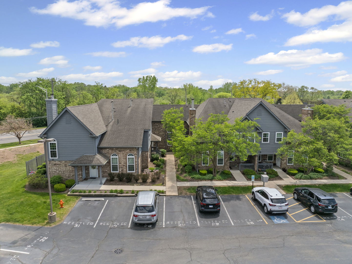 11 Foxcroft Road Naperville IL 60565