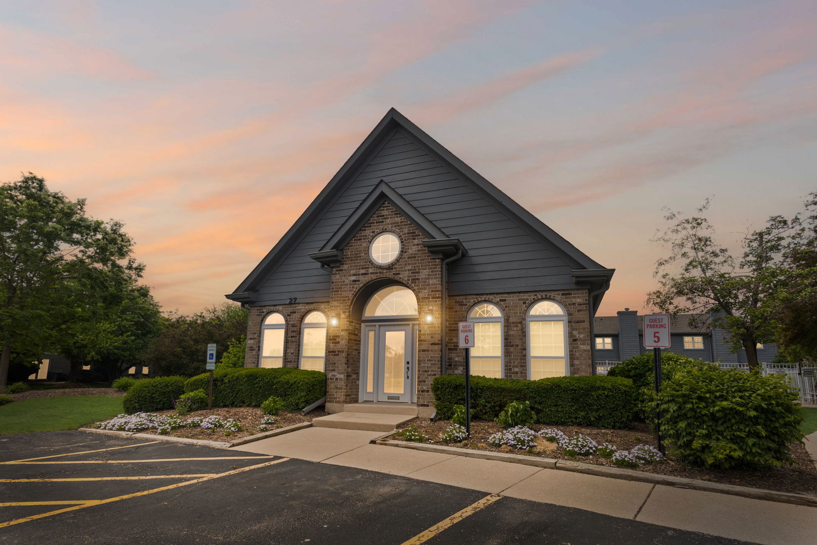 11 Foxcroft Road Naperville IL 60565