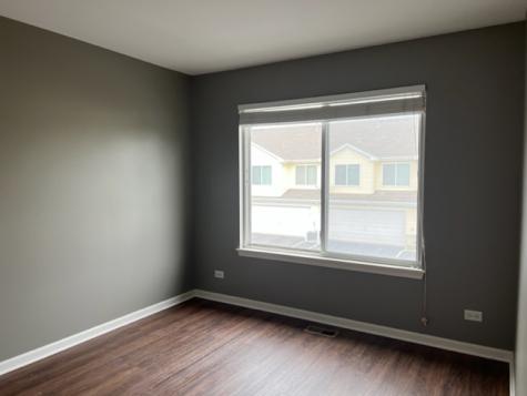 616 Lincoln Station Drive Oswego IL 60543