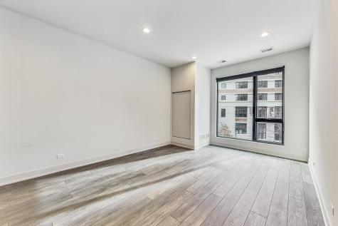 847 North Larrabee Street Chicago IL 60610