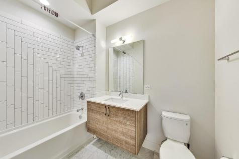 847 North Larrabee Street Chicago IL 60610