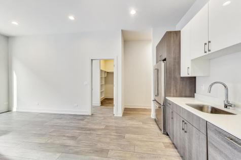 847 North Larrabee Street Chicago IL 60610