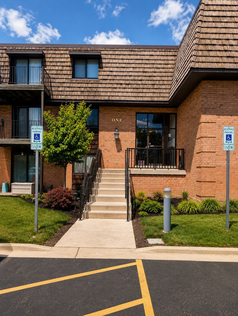 1 Oak Creek Drive Buffalo Grove IL 60089