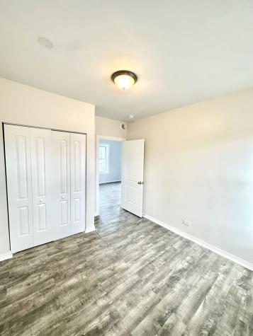 1245 North Karlov Avenue Chicago IL 60651