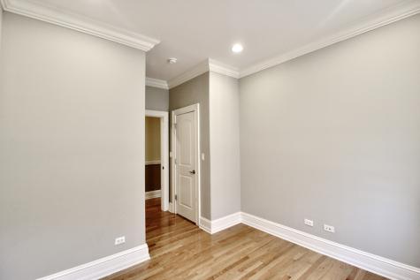 5528 South Indiana Avenue Chicago IL 60637