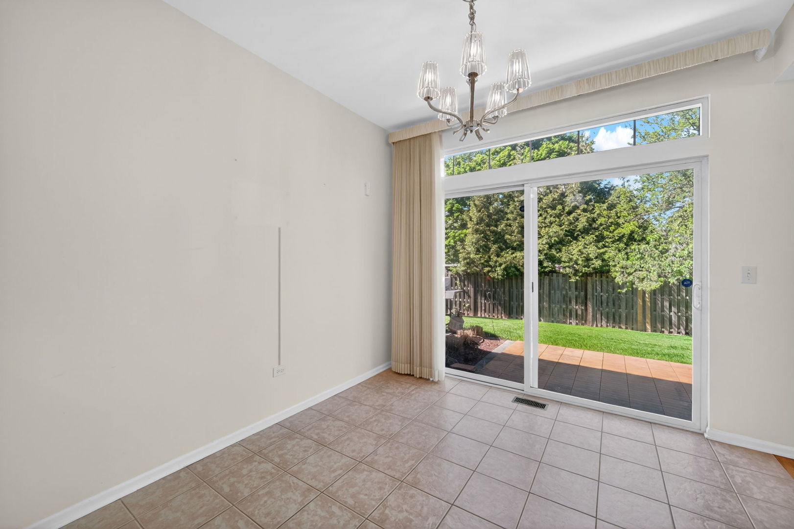 1619 Windward Court Naperville IL 60563